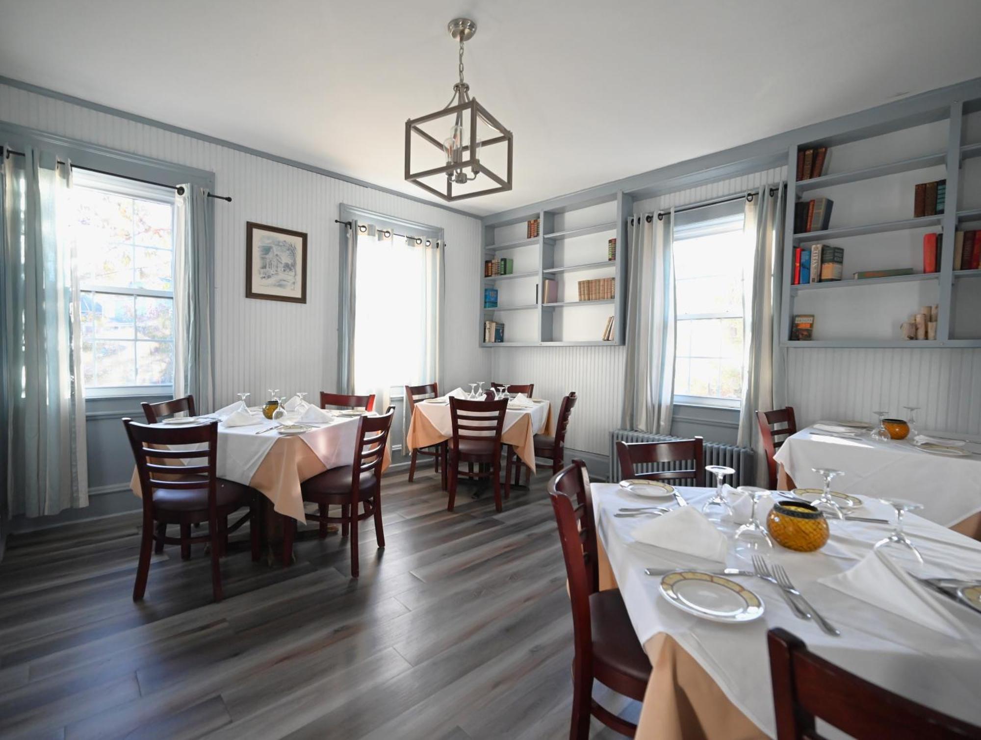 La Perla Restaurant & Country Inn Averill Park Esterno foto