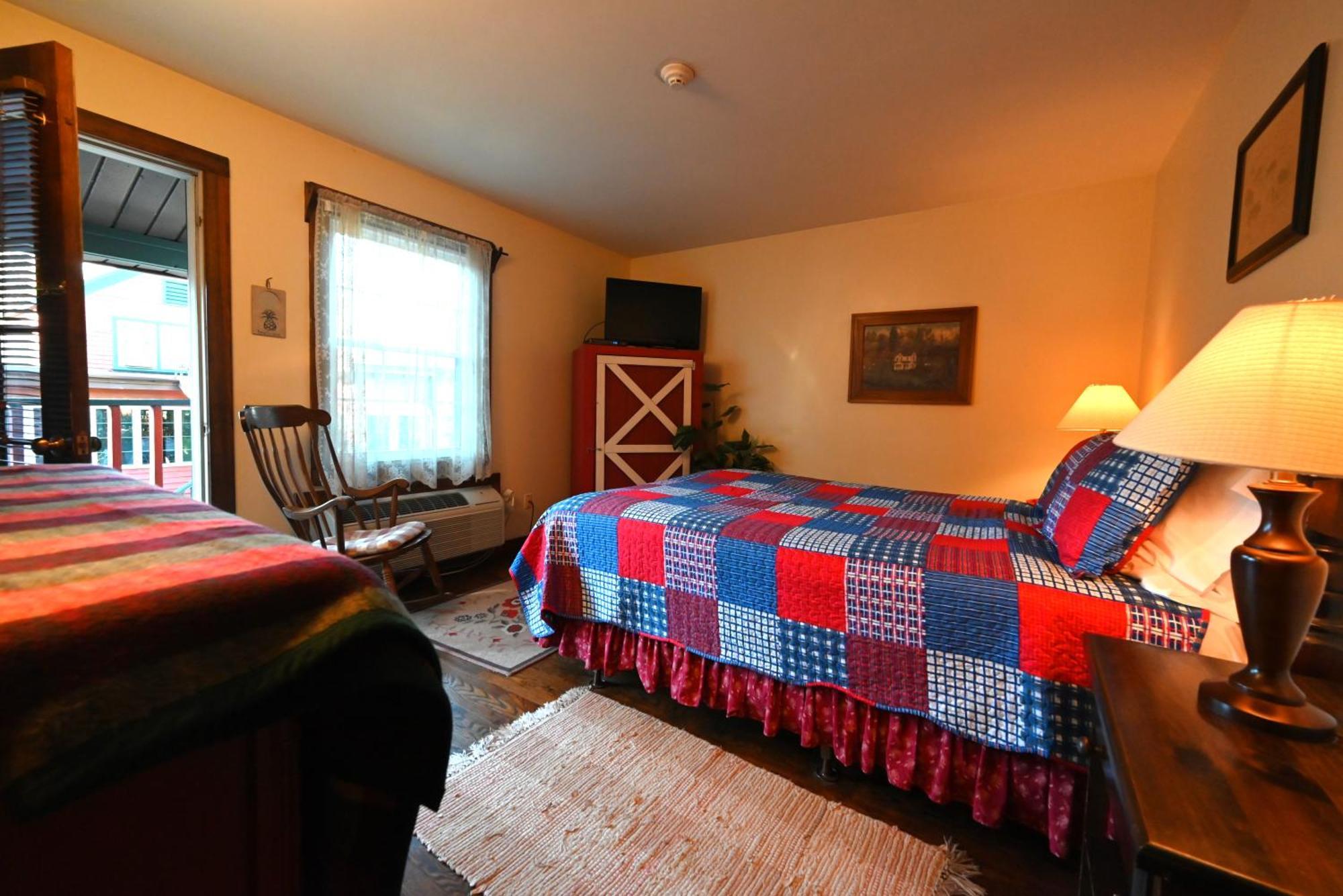 La Perla Restaurant & Country Inn Averill Park Esterno foto